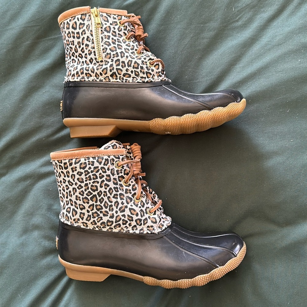 SPERRY Saltwater Animal Print Duck Boot STS85919